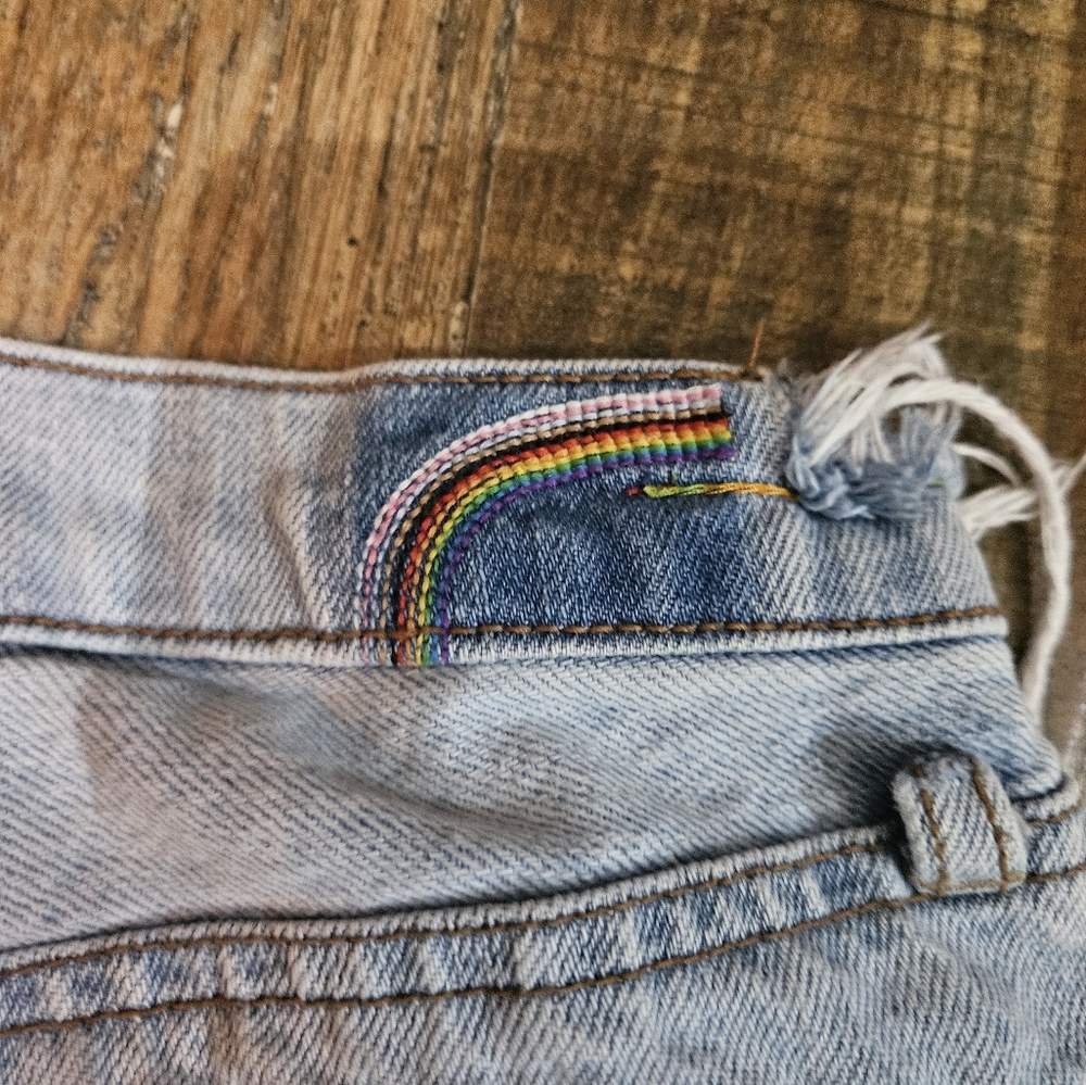 American Eagle pride Inspired Rainbow High Waist Frayed Hem - Picture 7 of 11